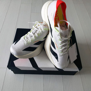 (새상품)아디다스 아디제로 프로4 265 러닝화