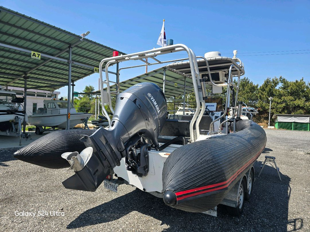 야마하 콤비보트 150마력 엔진 이미지
