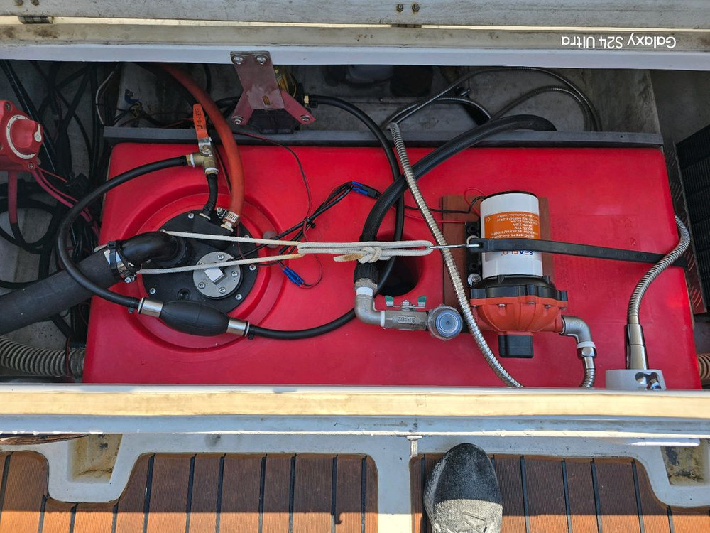 야마하 콤비보트 150마력 엔진 이미지