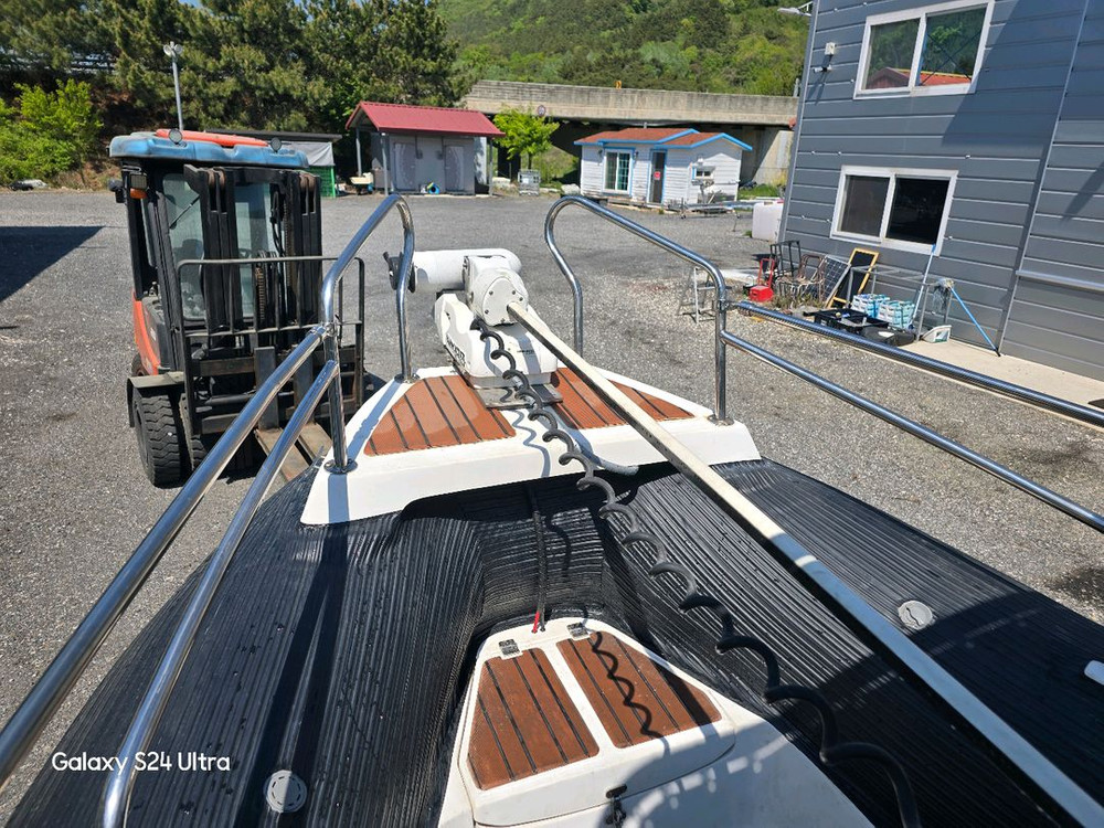 야마하 콤비보트 150마력 엔진 이미지