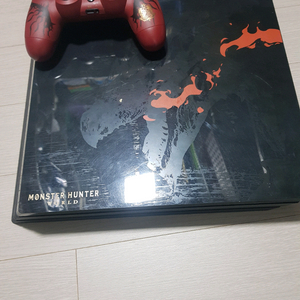 플스4프로 몬스터헌터 에디션 (택포)