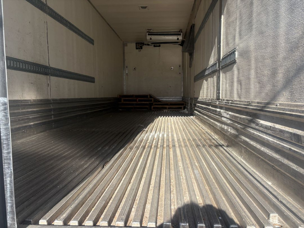 USA 미국 미군 냉동냉장기 탑 프레이트라이너M2 / 냉동창고 이미지