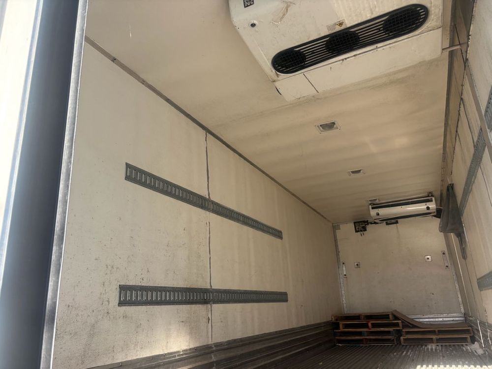 USA 미국 미군 냉동냉장기 탑 프레이트라이너M2 / 냉동창고 이미지