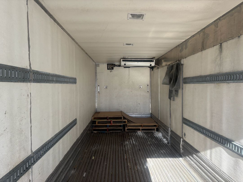 USA 미국 미군 냉동냉장기 탑 프레이트라이너M2 / 냉동창고 이미지