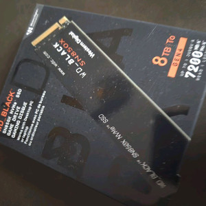 샌디스크 WD Black SN850X 8TB 미개봉 NVMe SSD 이미지