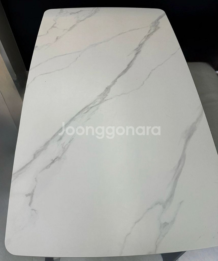 양면 세라믹 식탁 4인~6인~ 무광 마블화이트/유광마블그레이. 식탁의자--1