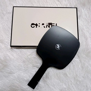 샤넬 거울 손거울