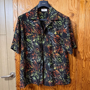 셀린느 23 S/S 하와이안 실크 셔츠 판매 합니다.