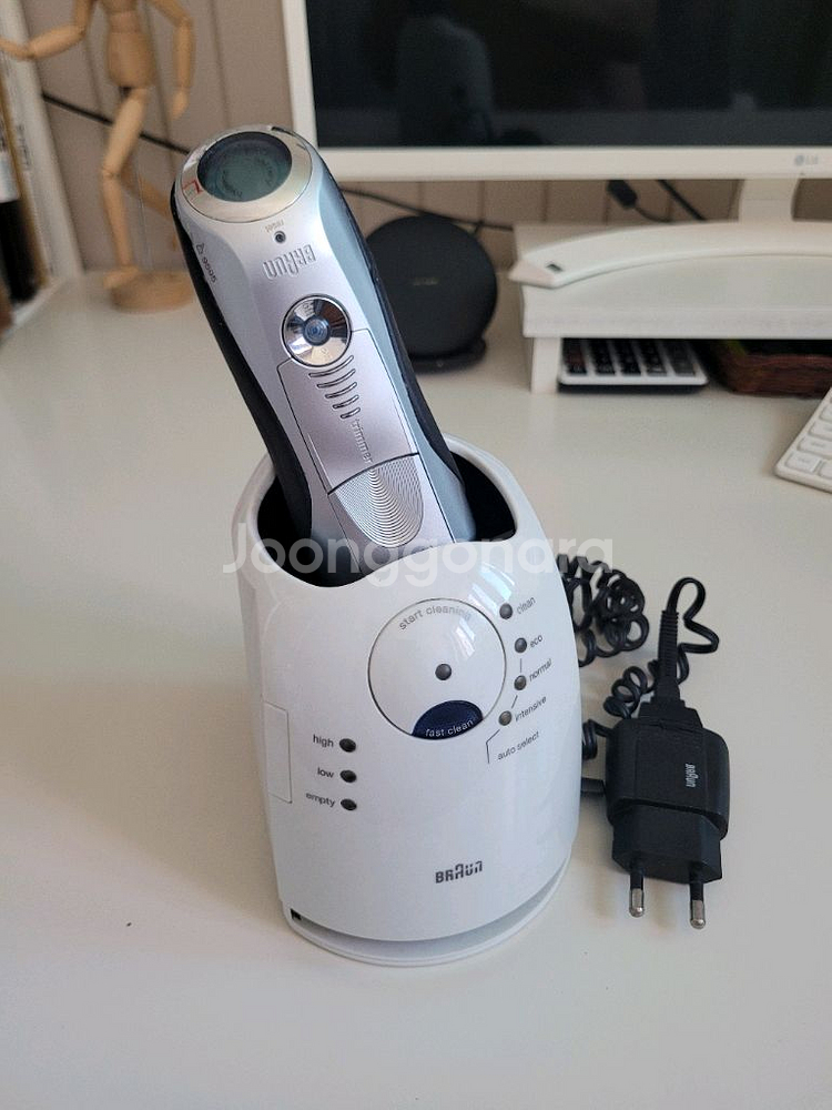 브라운 시리즈9 면도기(구형)--2