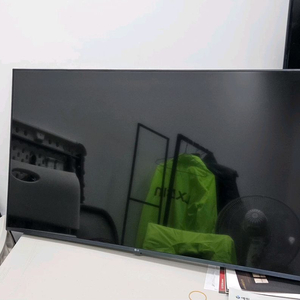 (새상품)LG UHD 스마트 TV 43인치 브라켓포함 43UT8300ENA 이미지