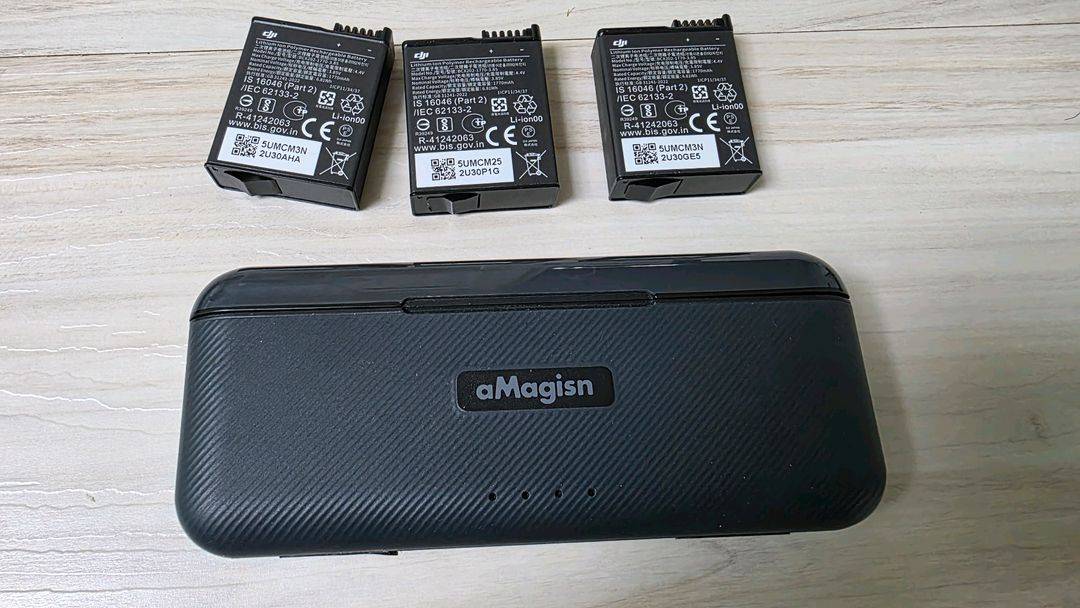 DJI 액션4 액션캠 풀세트--2