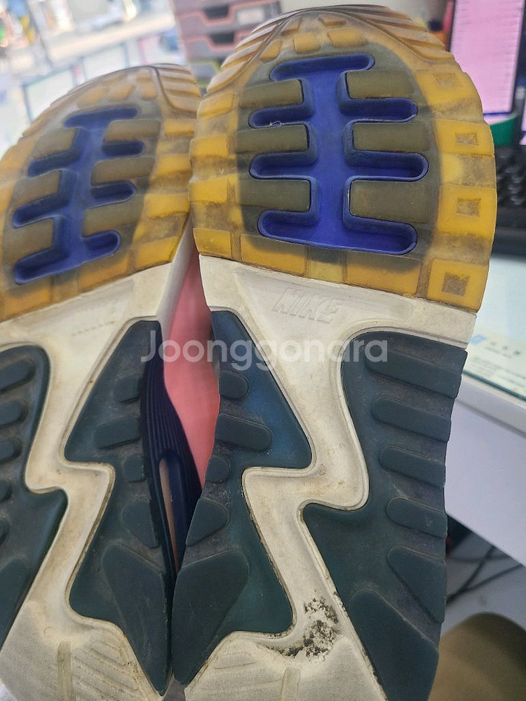 나이키 에어맥스90 245--8