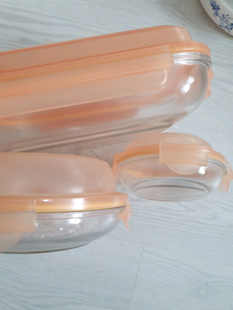 글라스락 원형 직각 유리 접시 밀폐용기 6개 일괄. 새상품 돔형 반찬통 케익 빵 샐러드 잡채 보관용기 이미지