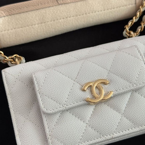 (급처)샤넬 cc로고 체인 캐비어 woc백 금장 화이트