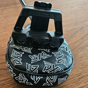 카네정품 PXG 앨런 블랙 제로토크 퍼터 33인치 입니다.