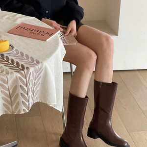 누스 여자 브라운 미들 부츠 235mm (새상품)