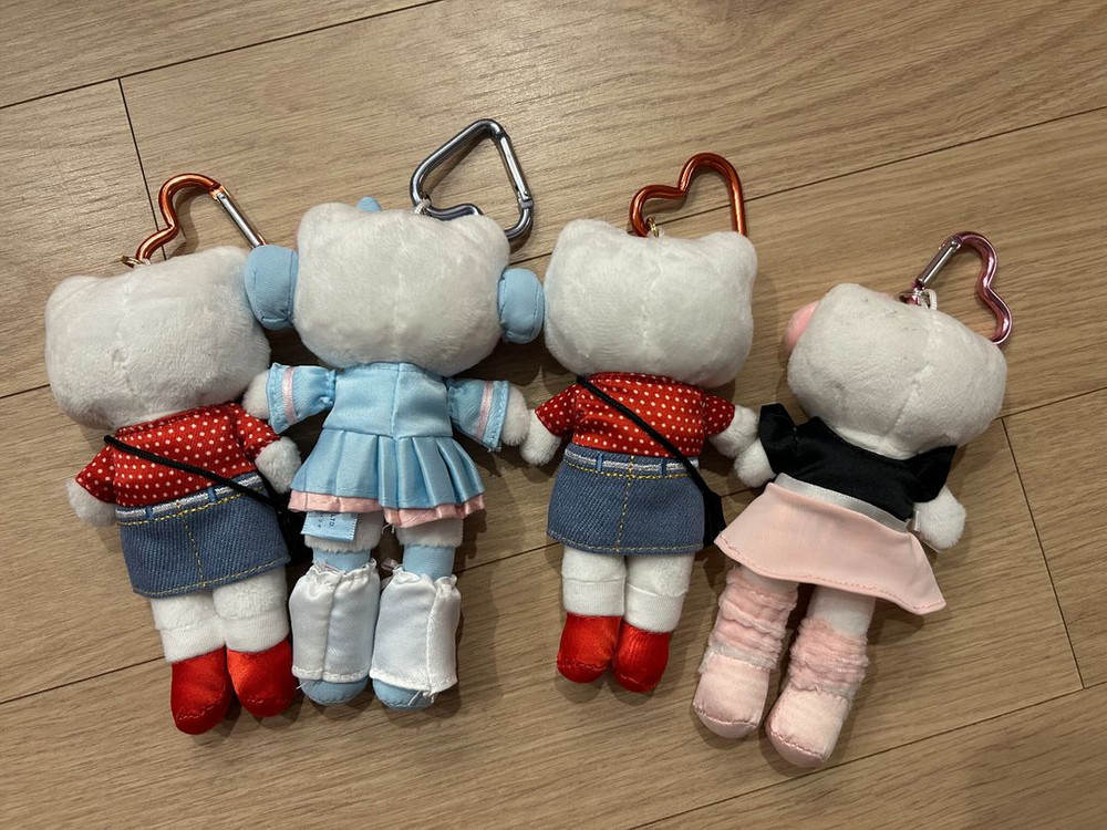 롱다리키티 인형 키링--1