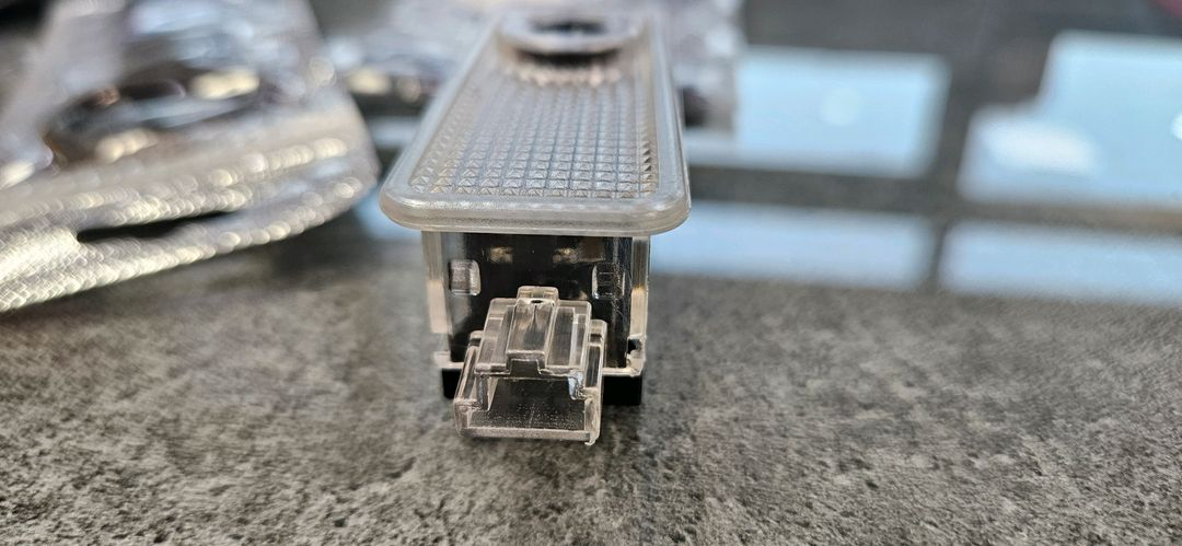 BMW 도어라이트--1