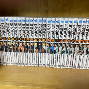 [2권제외 미개봉] 하이큐 만화책 전권 + 가이드북 2개 + 컬러링북 이미지