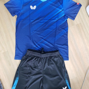 버터플라이 운동복 탁구복 탁구유니폼 상하의 한벌 판매 이미지