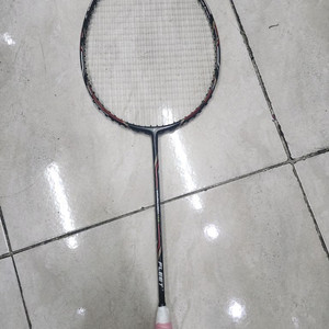 플리트 우븐마하4.5 레드 배드민턴라켓 중고 B급정도
