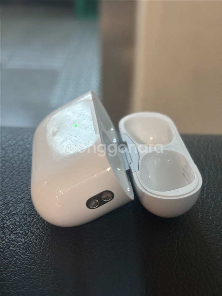 에어팟프로2 본체 8핀 상태굿 싸게급처!!--2