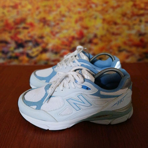 뉴발란스 990USA 여성스니커즈 230