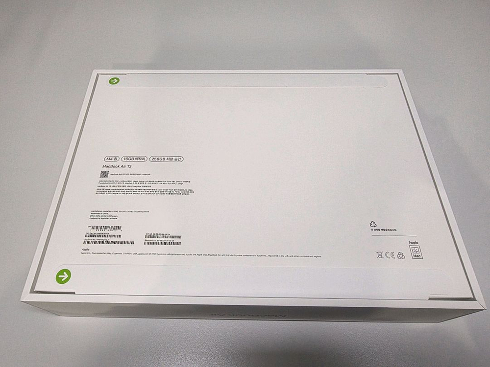 미개봉 맥북에어13 M4 16g 256g 스라--1