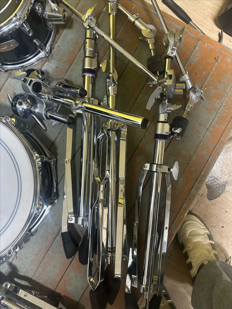 야마하 스테이지커스텀 5기통 드럼 세트 + 로벤스워트 심벌 이미지