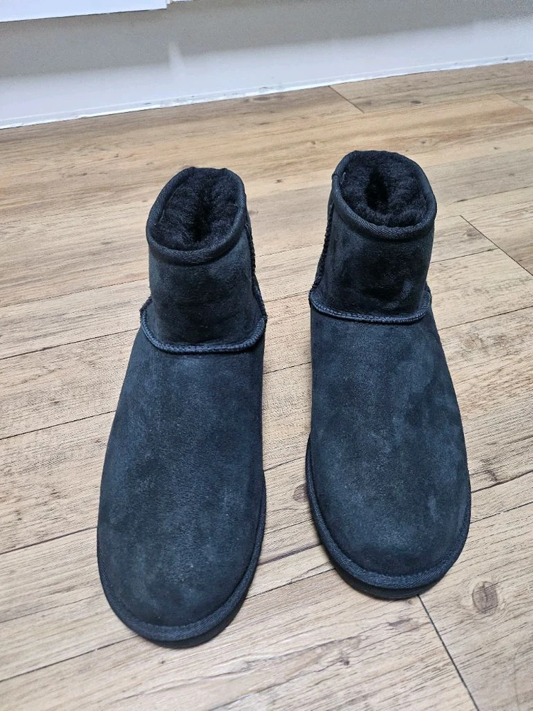 클래식 미니 부츠 이미지