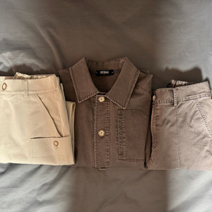 커스텀어스 옷 새제품 일괄 판매합니다.