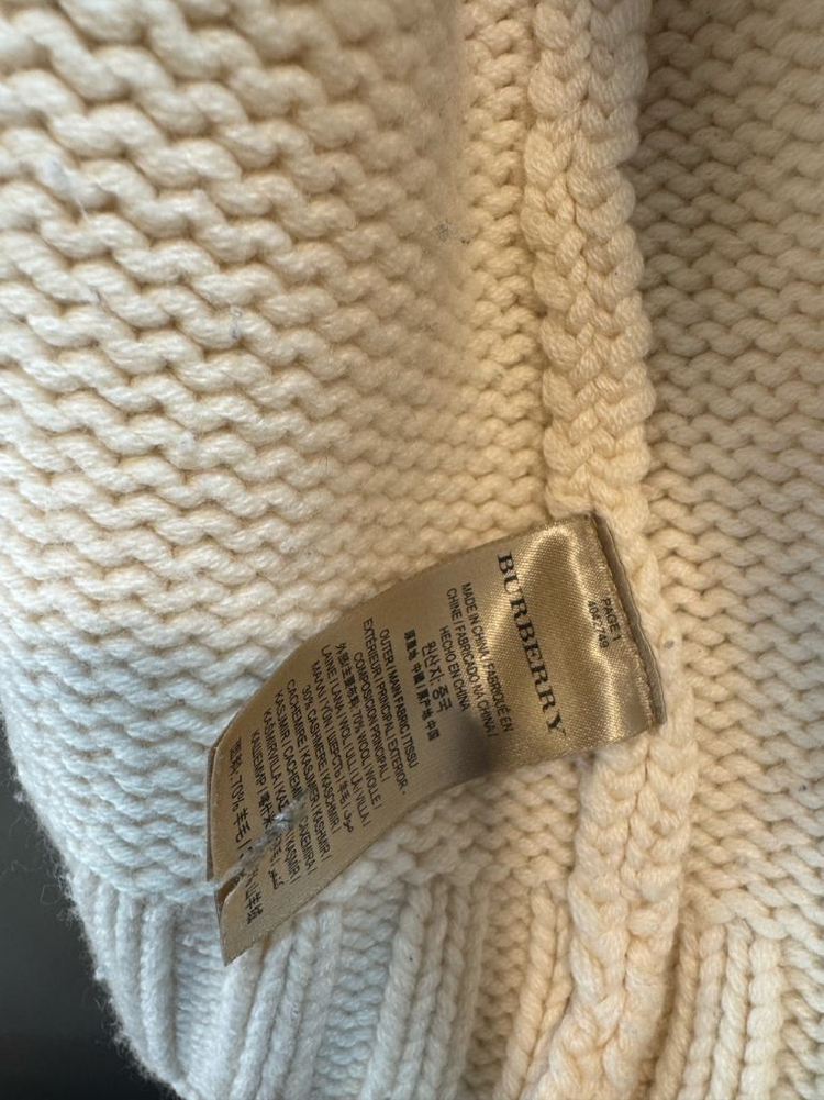 버버리 니트 가디건--6