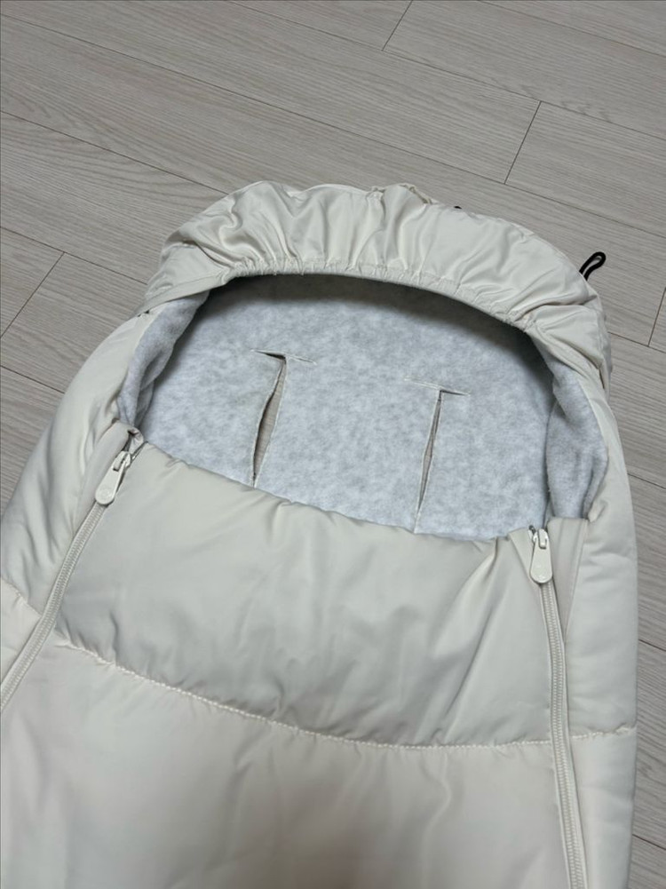 부가부 풋머프 화이트 색상 이미지