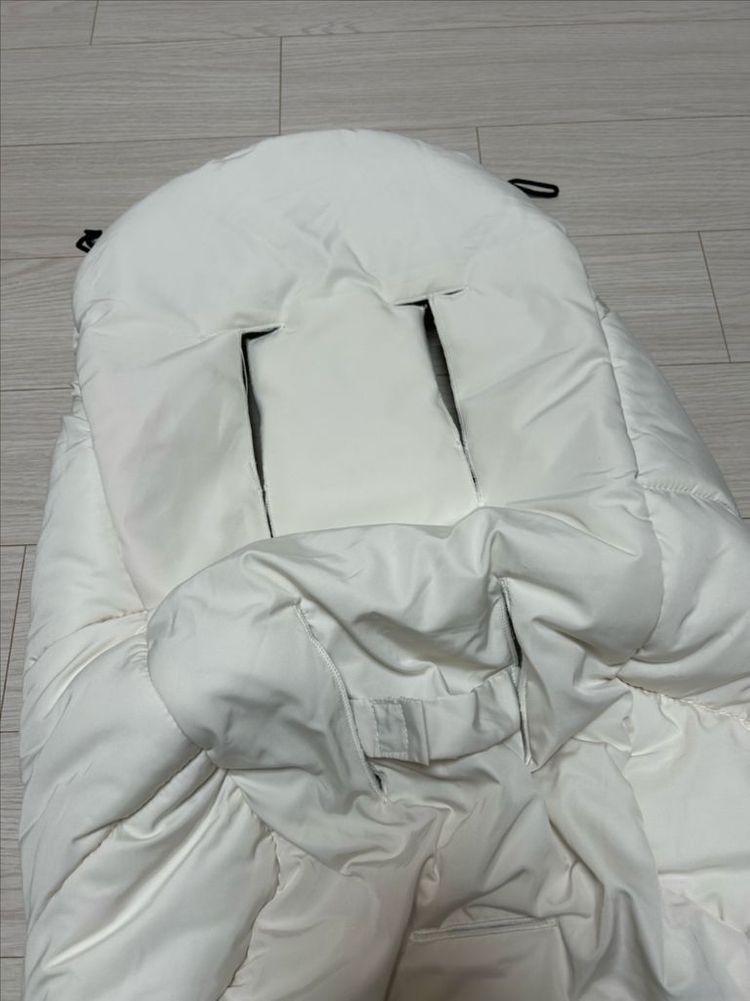 부가부 풋머프 화이트 색상 이미지