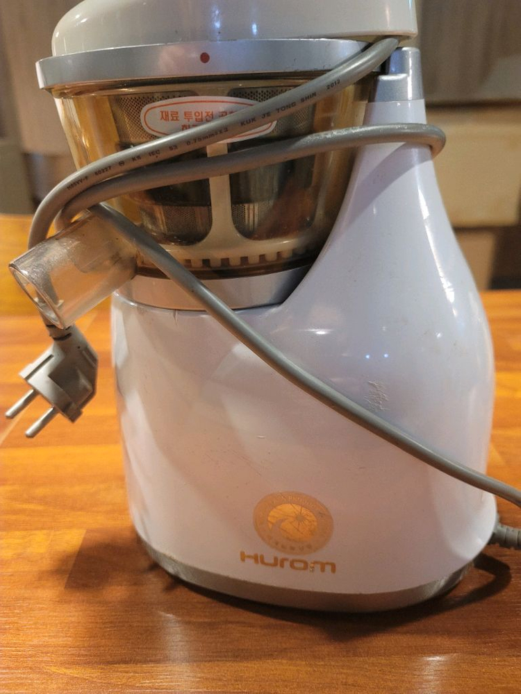 휴롬 쥬서기 이미지