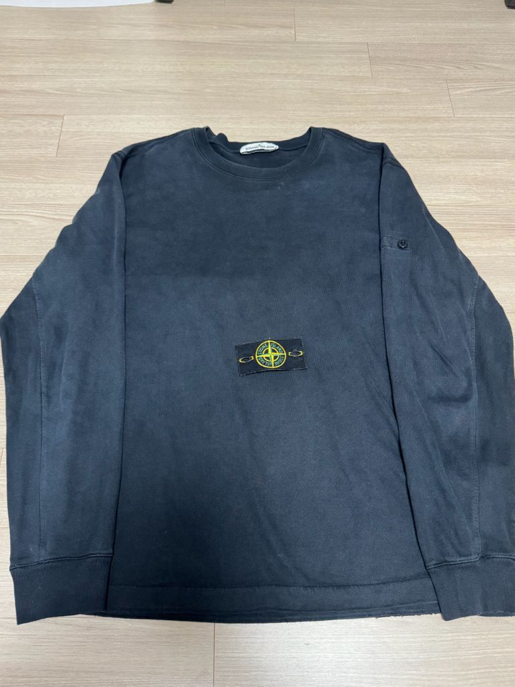 [L]스톤아일랜드 블랙 롱슬리브 맨투맨--1