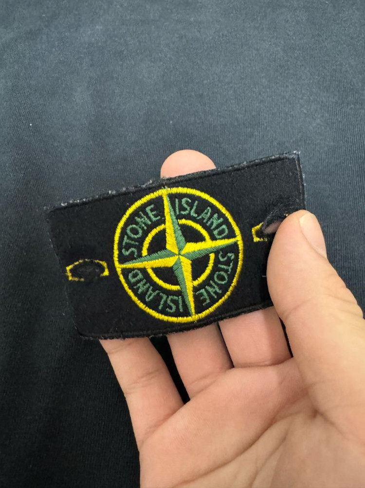 [L]스톤아일랜드 블랙 롱슬리브 맨투맨--2