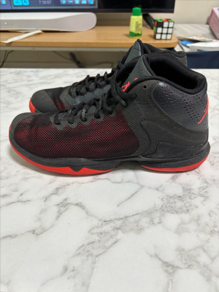 나이키 조단 슈퍼플라이 255 이미지