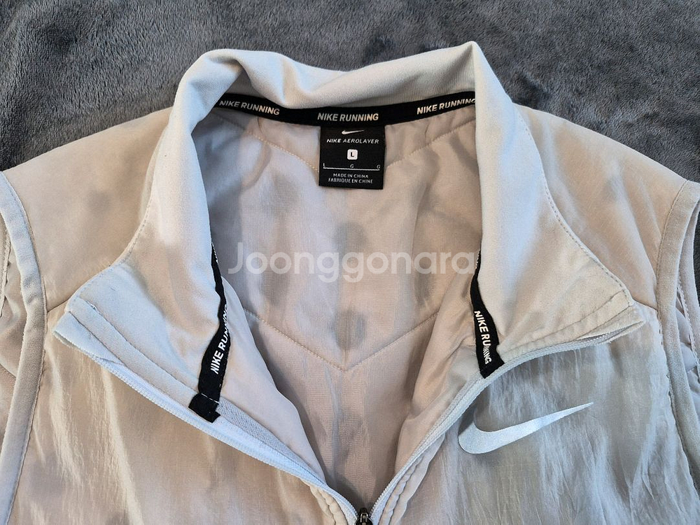 나이키 러닝 베스트 L / 에어로레이어 / 경량 보온--1