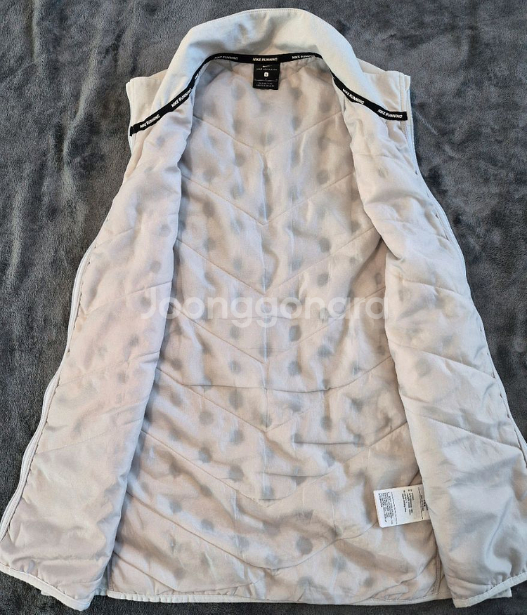 나이키 러닝 베스트 L / 에어로레이어 / 경량 보온--3