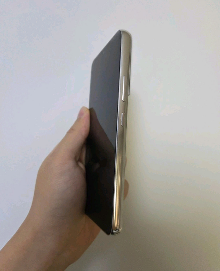 24년 개통 실사용 1년! s22 풀박스 특ss급 팝니다 네고가능!--2