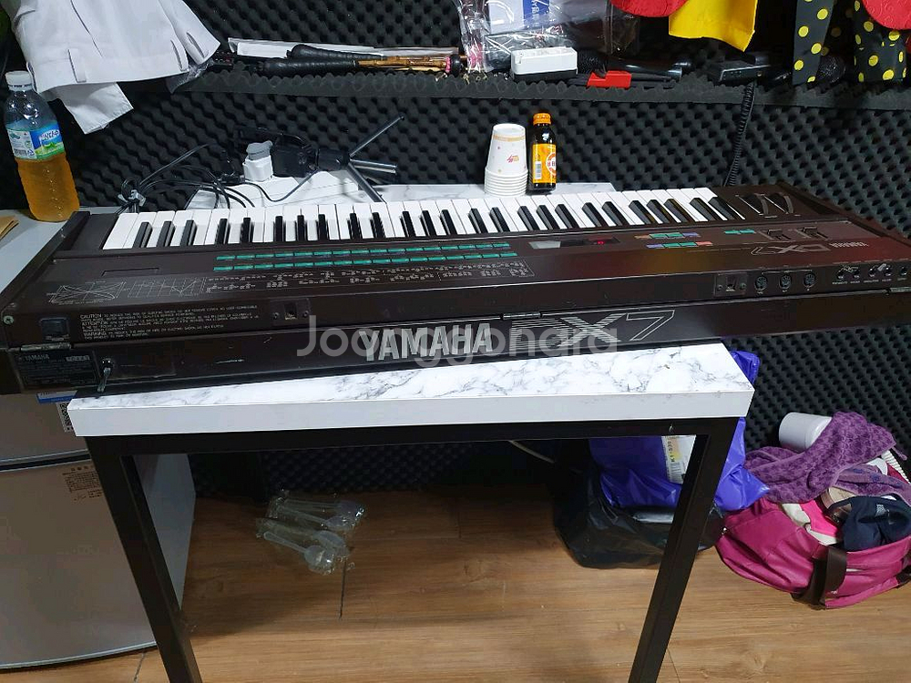 야마하 DX7 신디사이저--1