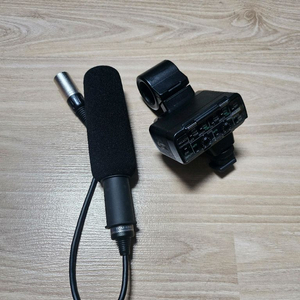 소니 XLR어답터+샷건마이크 팝니다