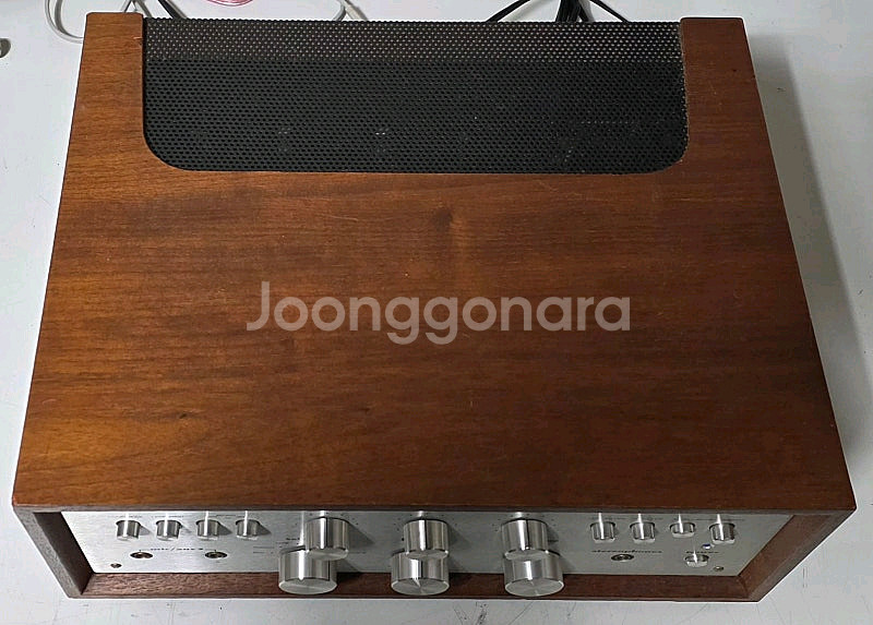마란츠 1060 인티앰프 (우드장착)--1