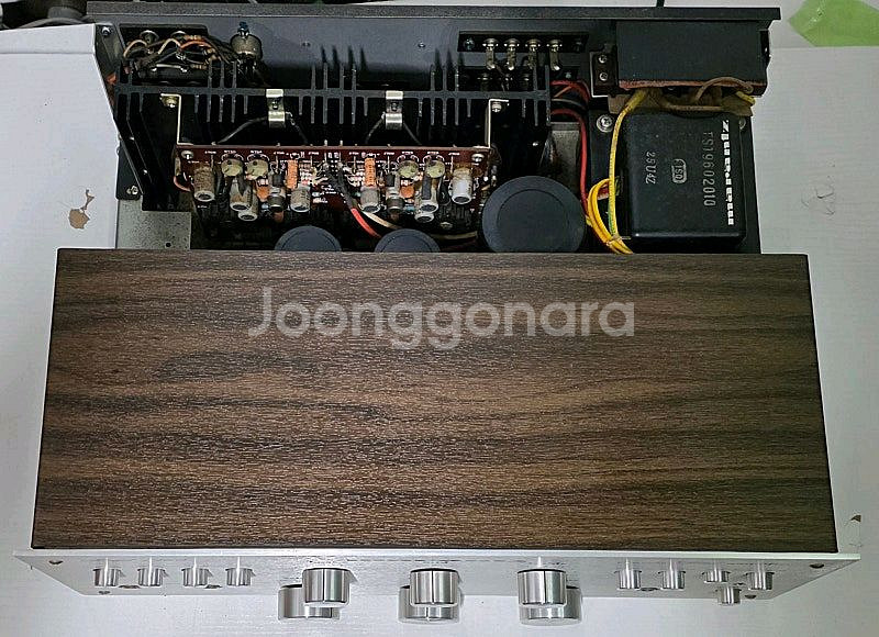 마란츠 1060 인티앰프 (우드장착)--5