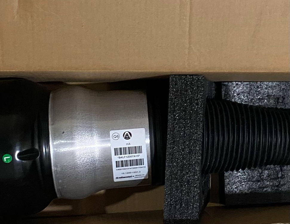 벤츠 w217 s63amg 쿠페 운전석 리어 에어쇼바--0