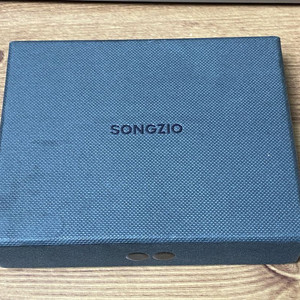 송지오옴므 카드지갑 판매합니다.