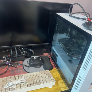 고성능 게이밍 PC,모니터,키보드,마우스 세트