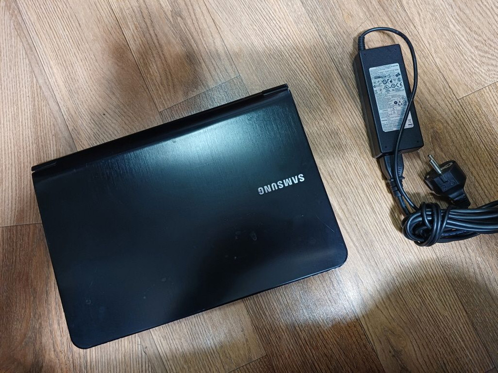 삼성 센스 900X 슬림형 노트북 SSD i5 8GB 키보드고장 이미지