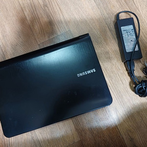 삼성 센스 900X 슬림형 노트북 SSD i5 8GB 키보드고장 이미지